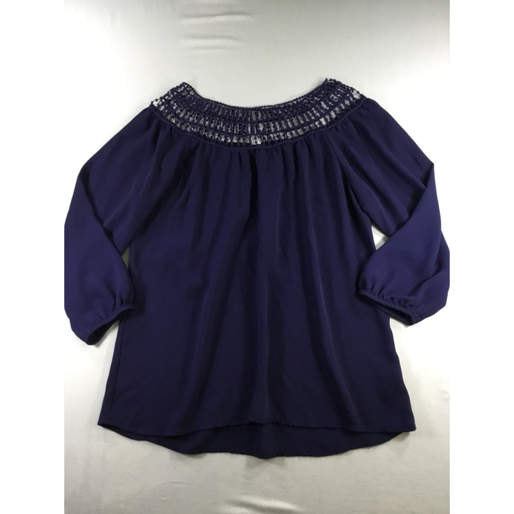 Navy Boho Blouse S Crochet Lattice Neck 3/4 Sleeve Fall
Officechic Flowy Cottage